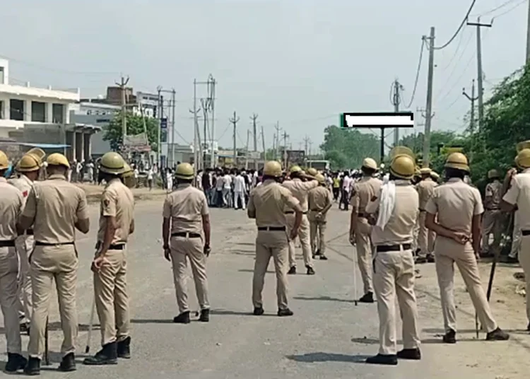 Assembly Bypoll Clash : उत्तराखंड के मंगलौर में दो गुटों में झड़प, कई लोग घायल