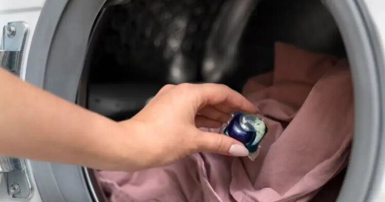 वॉशिंग मशीन इस्तेमाल करते समय न करें ये गलतियां