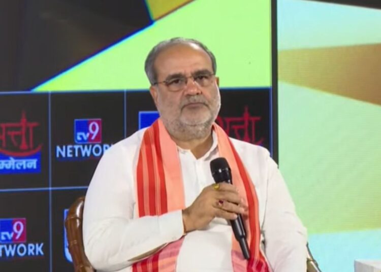 UP में BJP की हार पर जारी है मंथन, जेपी नड्डा के बाद अब PM मोदी से मिले भूपेंद्र चौधरी