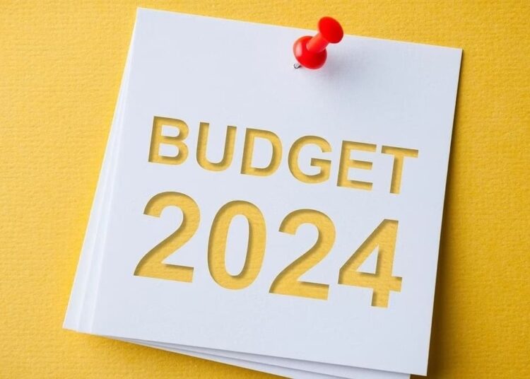 Budget 2024: शेरो-शायरी की वजह से आज भी होती है इन 5 बजटों की खूब चर्चा