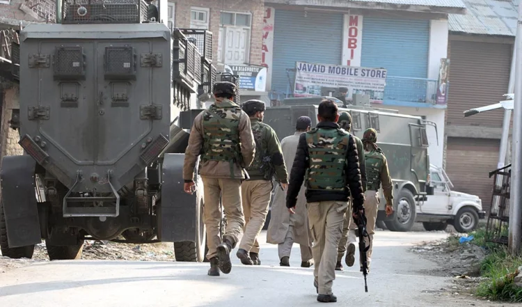 4 और जवान शहीद...अब आतंकवाद की निंदा करने से... 1 4 और जवान शहीद…अब आतंकवाद की निंदा करने से…