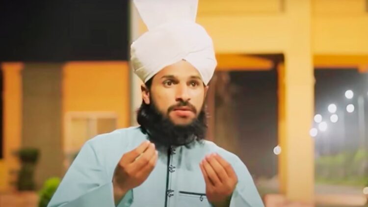 पाकिस्तानी यूट्यूबर के गाने ने इंटरनेट पर मचाया बवाल 1 पाकिस्तानी यूट्यूबर के गाने ने इंटरनेट पर मचाया बवाल