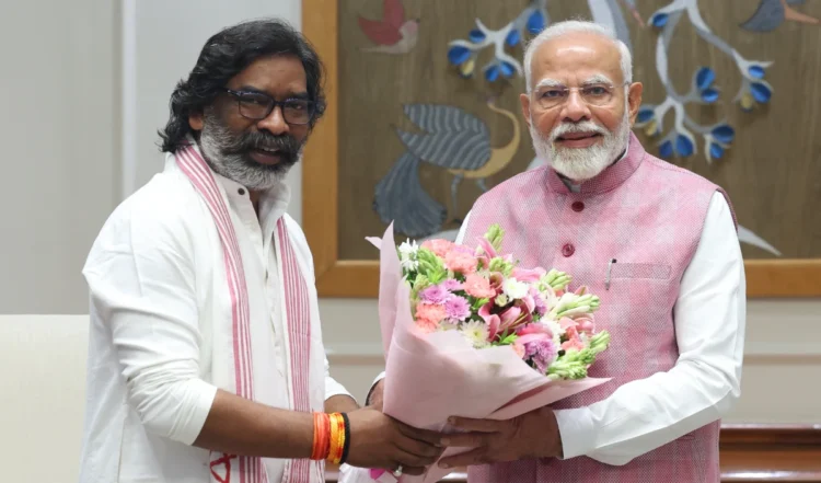 पीएम मोदी से मिले झारखंड के सीएम हेमंत सोरेन, जेल से रिहाई बाद पहली मुलाकात