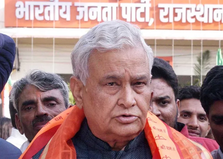 Kirodi Lal Meena को मनाने का फॉर्मूला निकला, समझिये क्यों पूरा BJP नेतृत्व उनके आगे हाथ जोड़ रहा है 1 Kirodi Lal Meena को मनाने का फॉर्मूला निकला, समझिये क्यों पूरा BJP नेतृत्व उनके आगे हाथ जोड़ रहा है