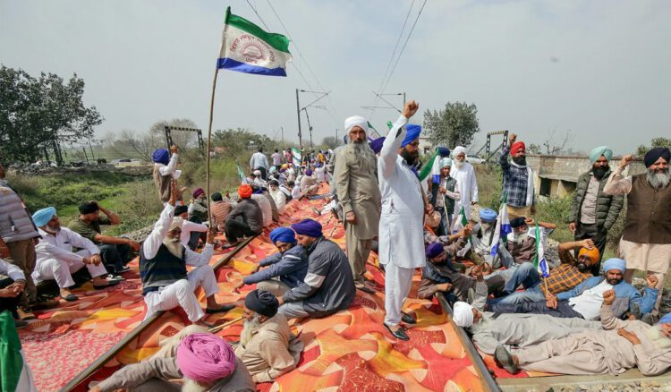 हरियाणा सरकार शंभू बॉर्डर खोलने के लिए आज सुप्रीम कोर्ट का दरवाजा खटखटाएगी