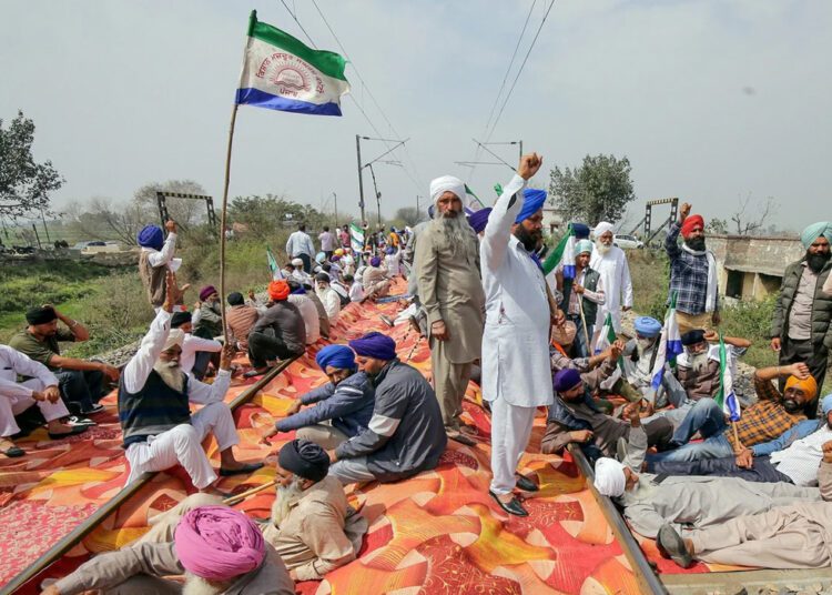हरियाणा सरकार शंभू बॉर्डर खोलने के लिए आज सुप्रीम कोर्ट का दरवाजा खटखटाएगी