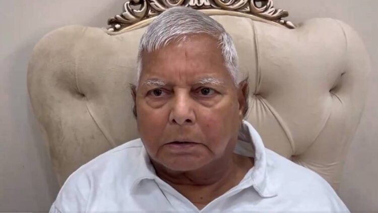 दिल्ली AIIMS से डिस्चार्ज हुए RJD सुप्रीमो लालू यादव