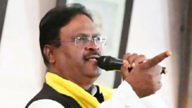 पेपर लीक मामले में बड़ी कार्रवाई, राजभर की पार्टी के…..