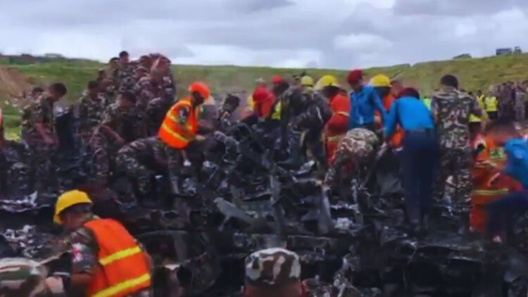 Breaking: नेपाल के काठमांडू में विमान में लगी आग, सभी यात्रियों की मौत की आशंका,