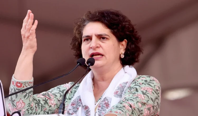 Priyanka Gandhi का कटाक्ष: सरकार के लिए दरबार नहीं, ‘शहंशाह’ का सिद्धांत है