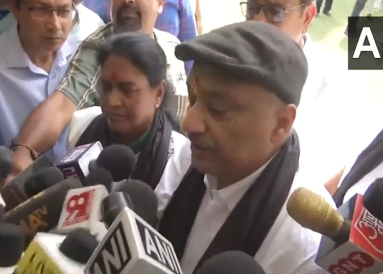 Bihar: RJD MLC सुनील सिंह की सदस्यता रद्द, राबड़ी देवी बोलीं- लोकतंत्र की हत्या हुई है