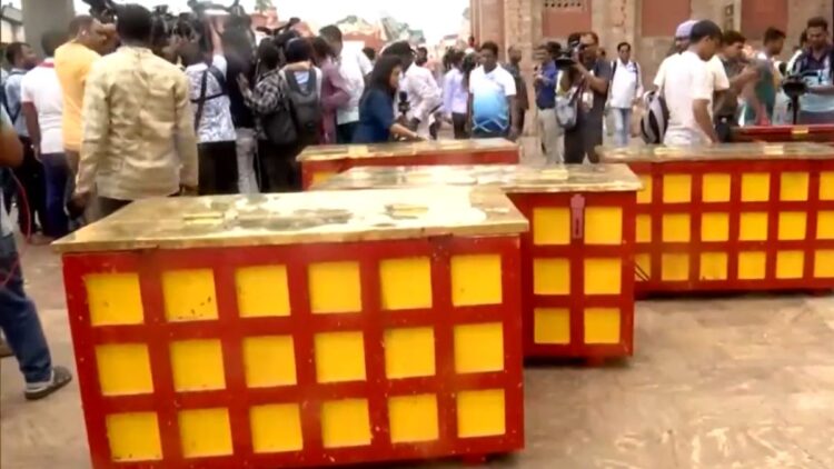 46 सालों के बाद खोला गया जगन्नाथ मंदिर का रत्न भंडार, की गईं विशेष तैयारियां