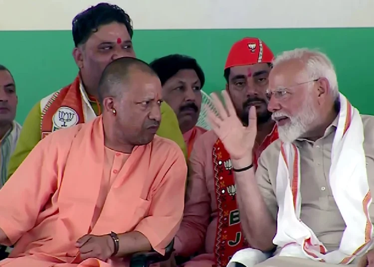 UP पर ले लिया गया दिल्ली में बड़ा फैसला? ब्रजेश पाठक-केशव मौर्य पर क्या गिरेगी गाज