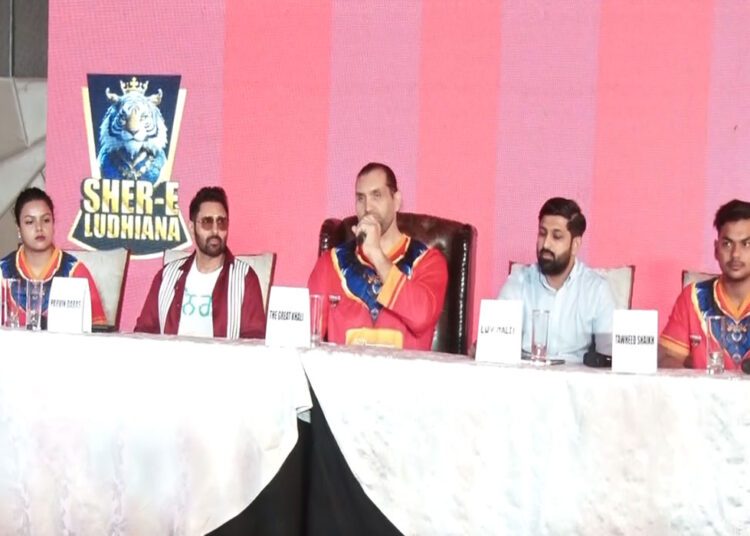 Team Sher-e-Ludhiana प्रो पंजा लीग में प्रवेश करने के लिए तैयार, The Great Khali बने ब्रांड एंबेसडर 1 Team Sher-e-Ludhiana प्रो पंजा लीग में प्रवेश करने के लिए तैयार, The Great Khali बने ब्रांड एंबेसडर