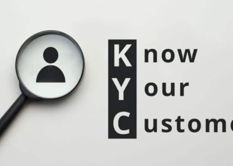 KYC: क्या बला है KYC? जानिए सभी बैंक क्यों मांगते हैं?