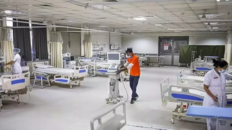 महिला डॉक्टर