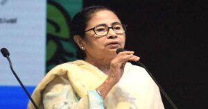 ममता बनर्जी ने आरजी कर की महिला डॉक्टर को समर्पित किया तृणमूल छात्र परिषद स्थापना दिवस