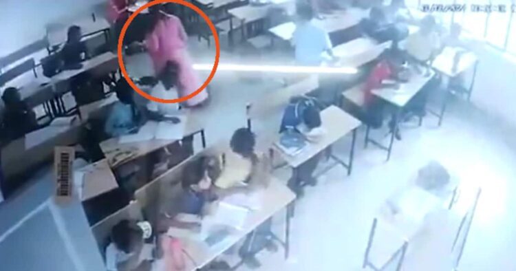 टीचर की क्रूरता