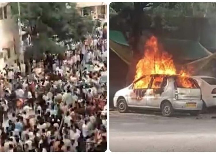 सांप्रदायिकी हिंसा को लेकर स्कूल, कॉलेज व मोबाईल इंटरनेट सेवा बंद