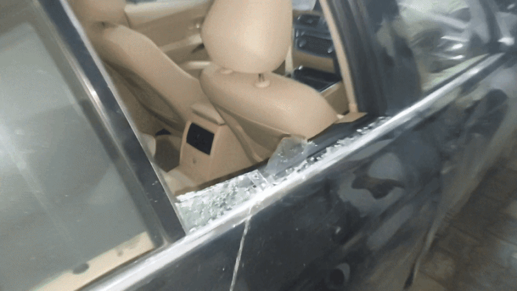 रंजिश को लेकर हमलावरों ने व्यवसायी के बेटे पर की फायरिंग,