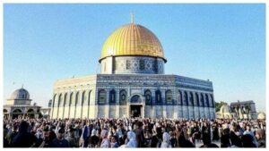 इस्राइल के मंत्री ने हजारों यहूदियों के साथ की प्रार्थना