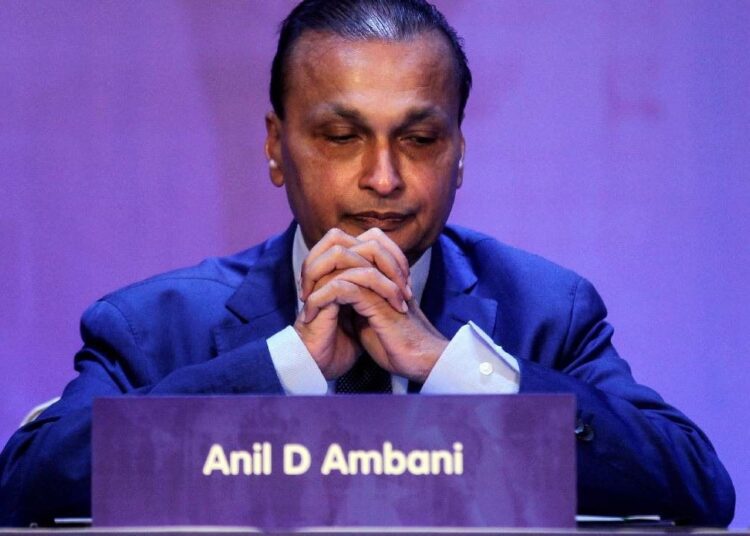 अनिल अंबानी पर सेबी का कहर, 4 घंटे में 3 कंपनियों के डूब गए 2126 करोड़ रुपए