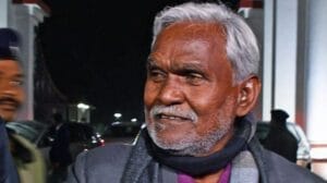 सरकारी कर्मचारियों