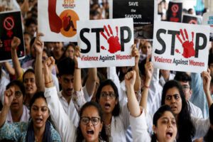 डॉक्टरों की हुई जीत, केंद्र सरकार सुरक्षा को लेकर कमेटी बनाने को राजी