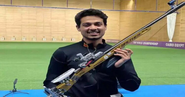 पेरिस ओलंपिक में स्वप्निल कुसाले ने किया कमाल, भारत की झोली में डाला तीसरा मेडल 1 पेरिस ओलंपिक में स्वप्निल कुसाले ने किया कमाल, भारत की झोली में डाला तीसरा मेडल