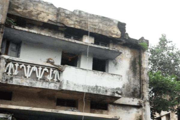 मध्य प्रदेश में जर्जर इमारतों पर प्रशासन की नजर, जनता से भी मांगा ब्यौरा 1 जर्जर इमारतों