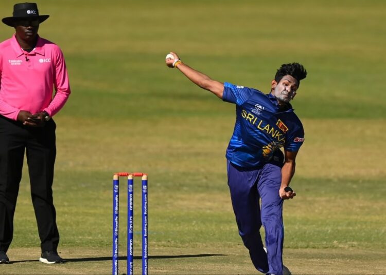 टीम इंडिया के खिलाफ वनडे सीरीज से पहले श्रीलंका को लगे 2 बड़े झटके,