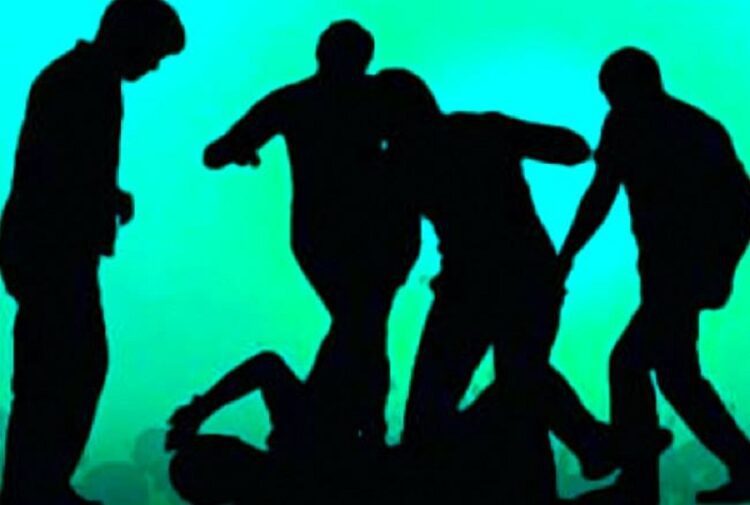 गुजरात में दो आदिवासियों की मॉब लिंचिंग, कथित वारदात में शामिल होने का आरोप 1 cliQ India Hindi