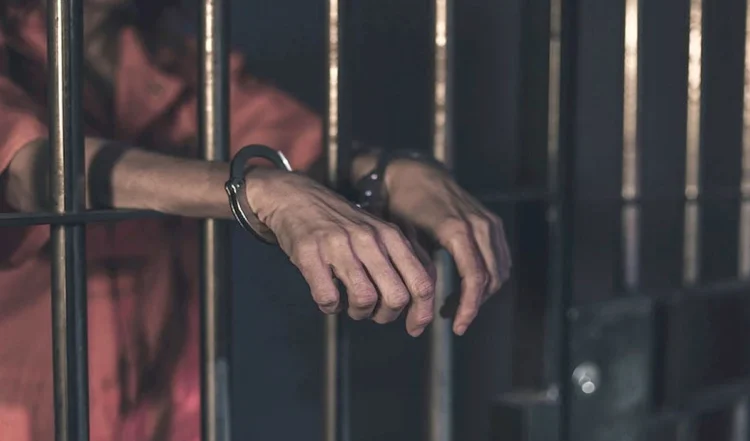 चित्रकूट में डंडे से हमलाकर ‘लिव इन रिलेशन’ में रह रही महिला की हत्या, आरोपी गिरफ्तार 1 चित्रकूट में डंडे से हमलाकर ‘लिव इन रिलेशन’ में रह रही महिला की हत्या, आरोपी गिरफ्तार