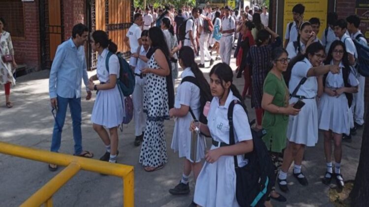 साउथ दिल्ली के स्कूल को बम से उड़ाने की मिली धमकी