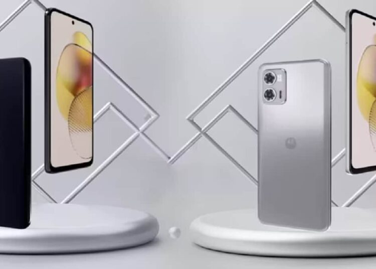 Moto G75 फोन 50MP OIS कैमरा के साथ रेंडर्स में आया नजर, जानें सबकुछ