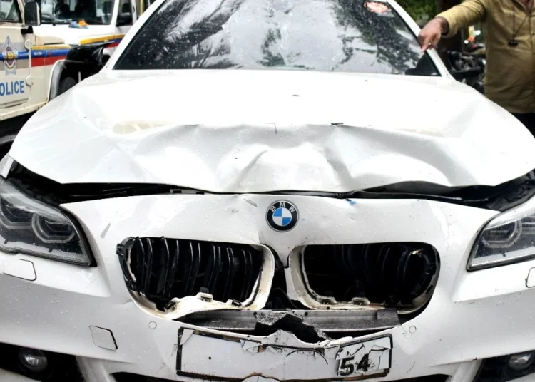 इंदौर में बीएमडब्ल्यू हिट-एंड-रन मामला सामने आया है