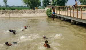 कौशांबी में नहर में गिरने से मोटरसाइकिल सवार की मौत