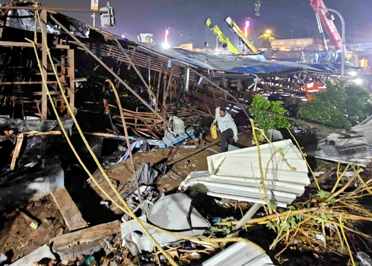 महाराष्ट्र के ठाणे में दो आवासीय सोसायटी के बीच की दीवार गिरी, कोई हताहत नहीं