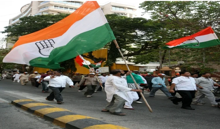 कांग्रेस ने मंत्री के खिलाफ जांच की मांग को लेकर त्रिपुरा के राज्यपाल को ज्ञापन सौंपा