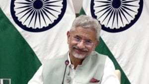 cliQ India Hindi