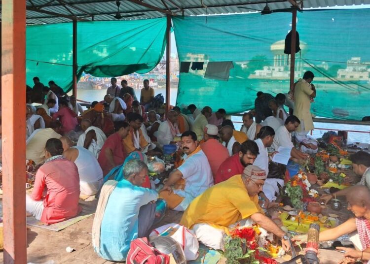 धार्मिक रूप से ऑनलाइन श्राद्ध सही है या गलत?