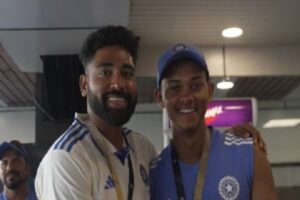 जायसवाल और सिराज को मिला सर्वश्रेष्ठ फील्डर का खिताब