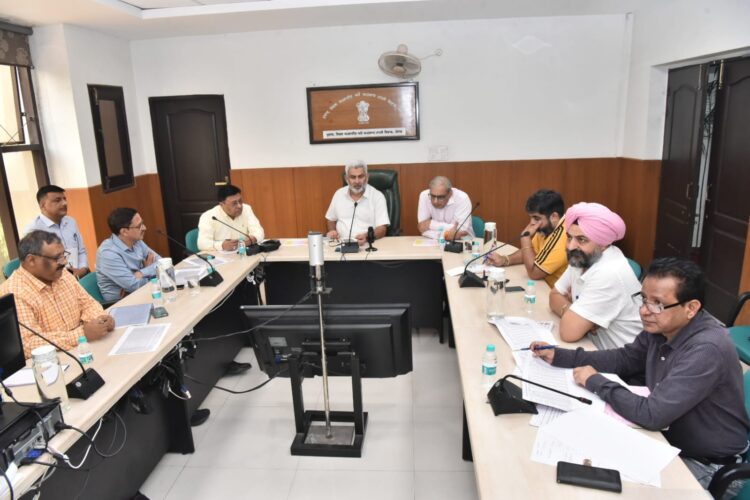 धान की खरीद युद्ध स्तर पर जारी: लाल चंद कटारूचक्क 1 lal chand