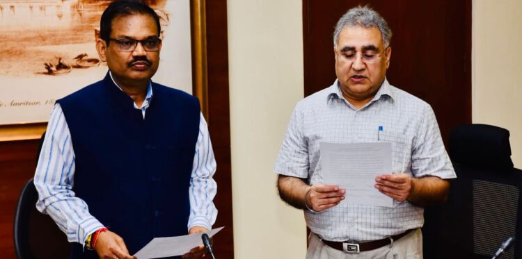 विजय कुमार जंजूआ