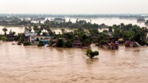 सीतामढ़ी हो या सहरसा… 18 जिलों में बाढ़ से तबाही,