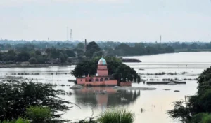 बाढ़ से बिहार का बुरा हाल, बर्बाद और बेहाल! दरभंगा से सहरसा तक नए इलाकों में फैला कोसी-गंडक का पानी