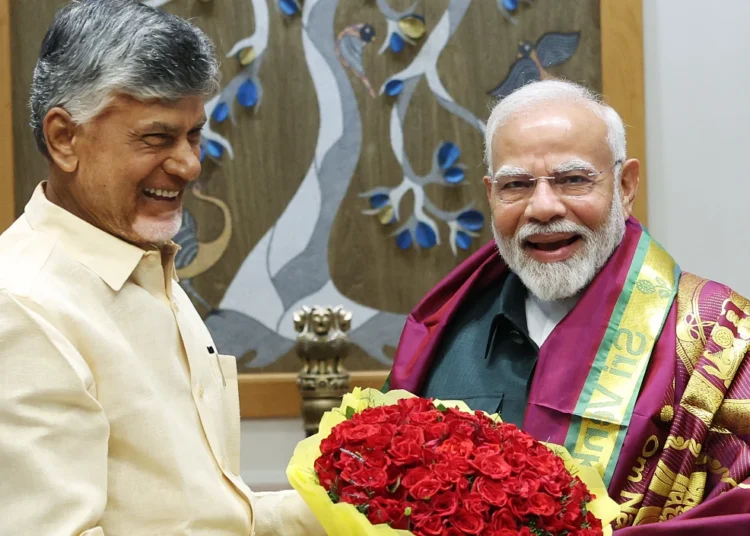 आंध्र प्रदेश के मुख्यमंत्री चंद्रबाबू नायडू दिल्ली में आज प्रधानमंत्री मोदी से मिलेंगे