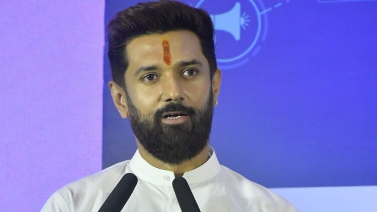 उनकी कमी हर पल महसूस होती है…पिता की पुण्यतिथि पर बोले चिराग पासवान