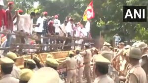 जेपीएनआईसी को सील करने पर उत्तर प्रदेश राज्य की राजनीति गरमा गई