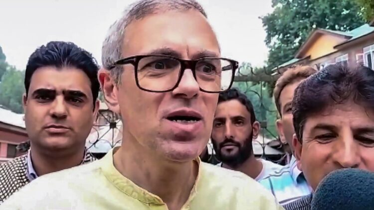 कैबिनेट में विभागों का बंटवारा, पहली ही बैठक में पूर्ण राज्य का प्रस्ताव पास 1 कैबिनेट में विभागों का बंटवारा, पहली ही बैठक में पूर्ण राज्य का प्रस्ताव पास